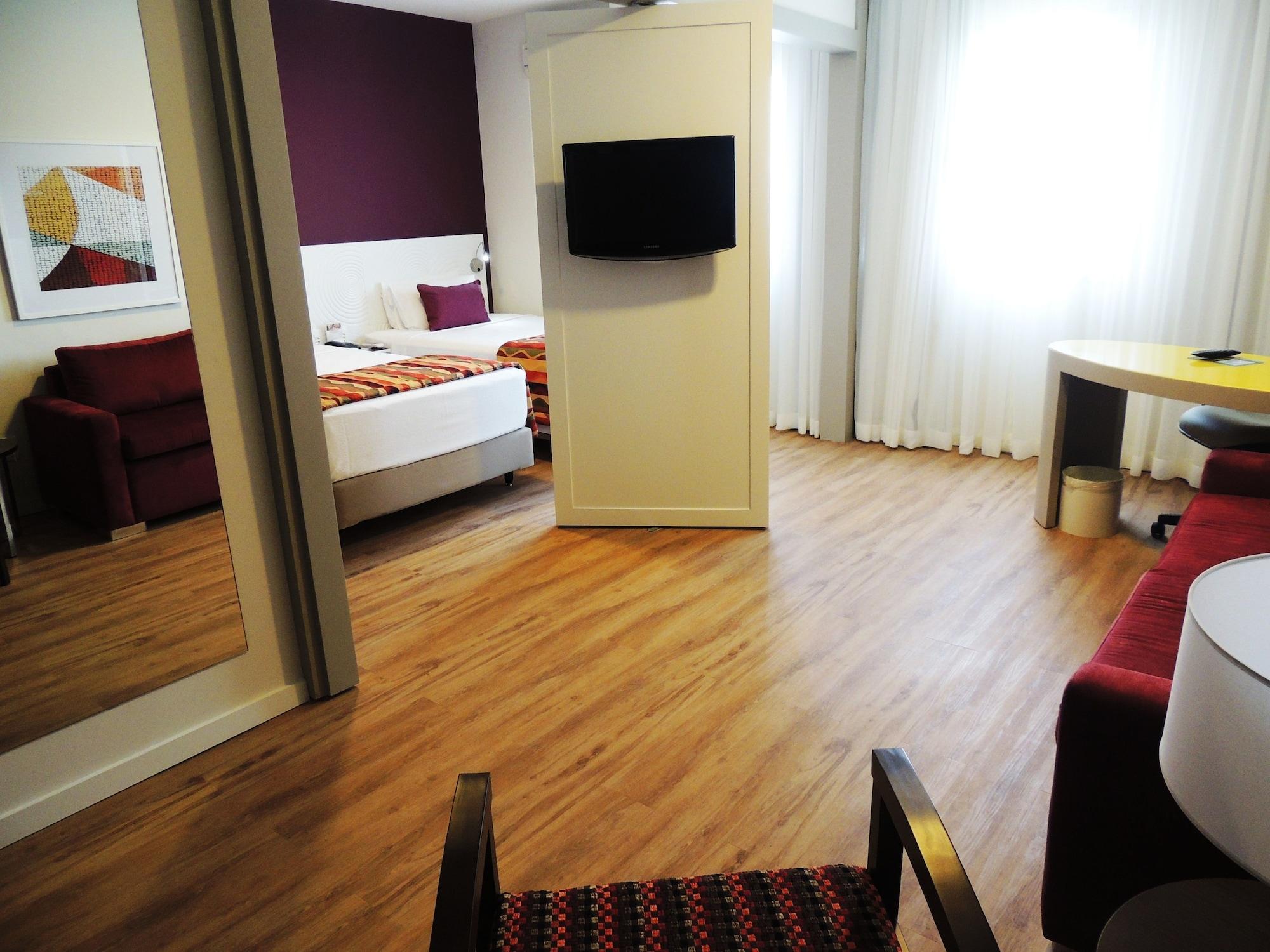 Quality Suites Alphaville Barueri Ngoại thất bức ảnh