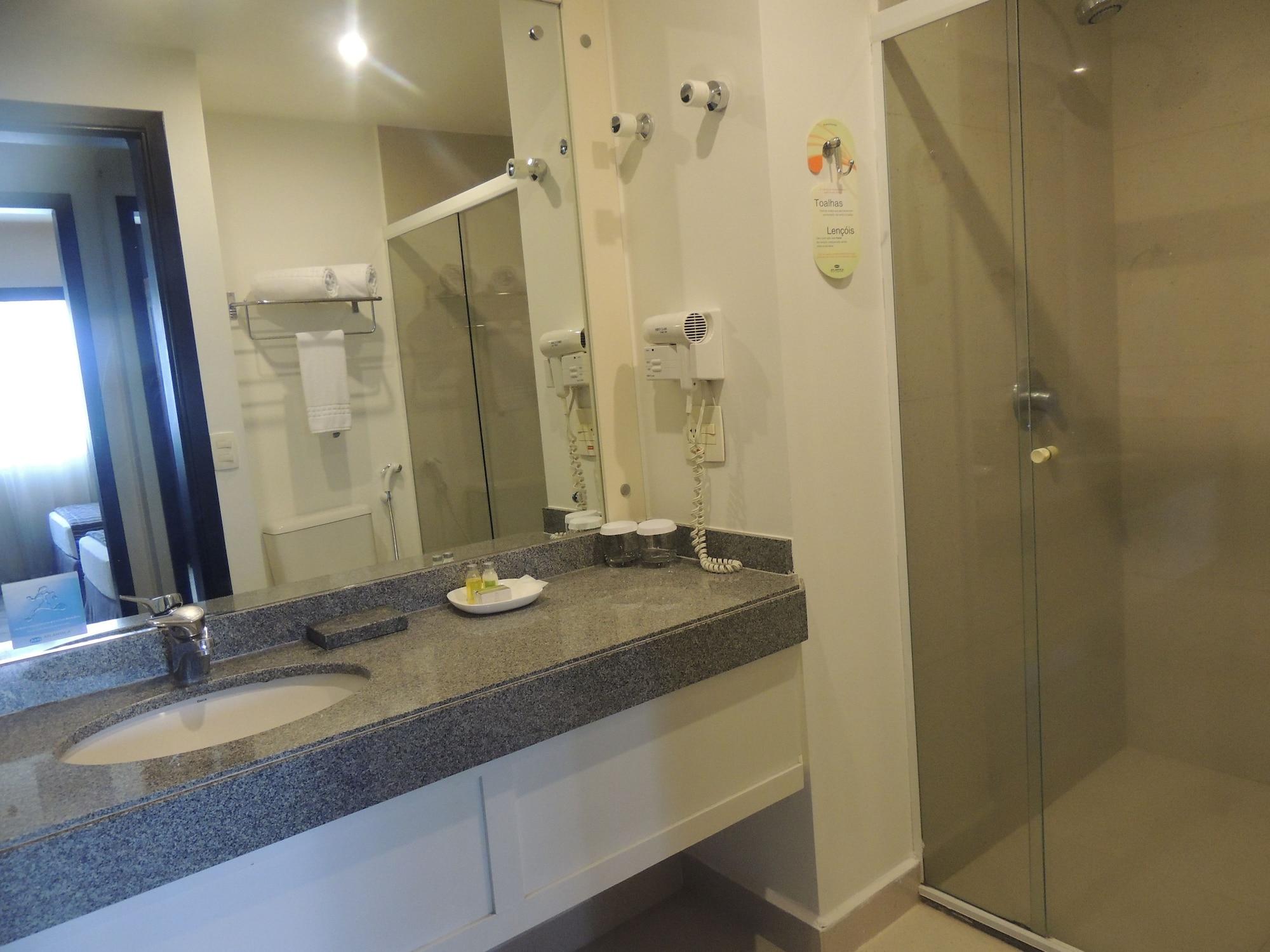 Quality Suites Alphaville Barueri Ngoại thất bức ảnh