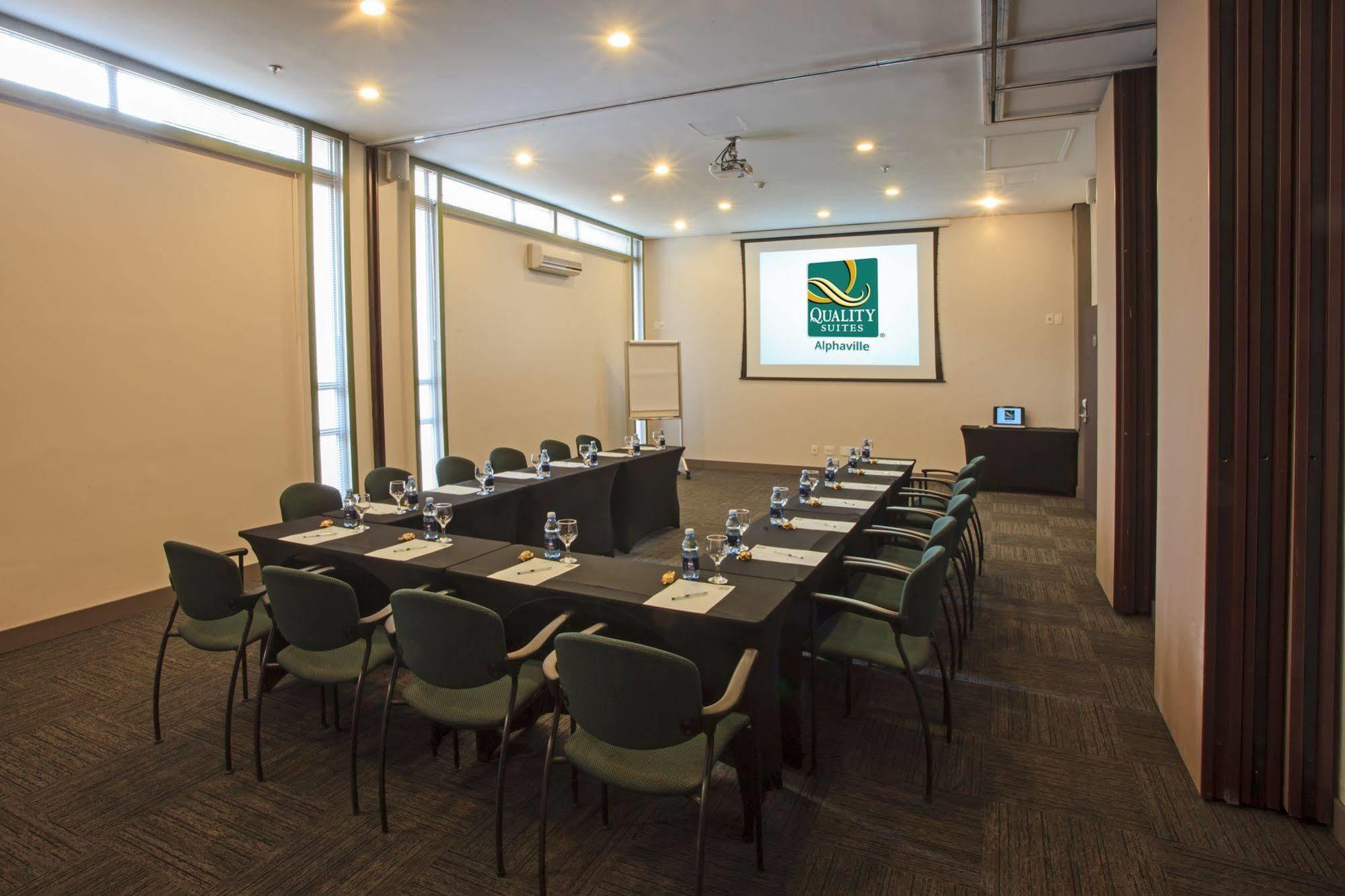 Quality Suites Alphaville Barueri Ngoại thất bức ảnh